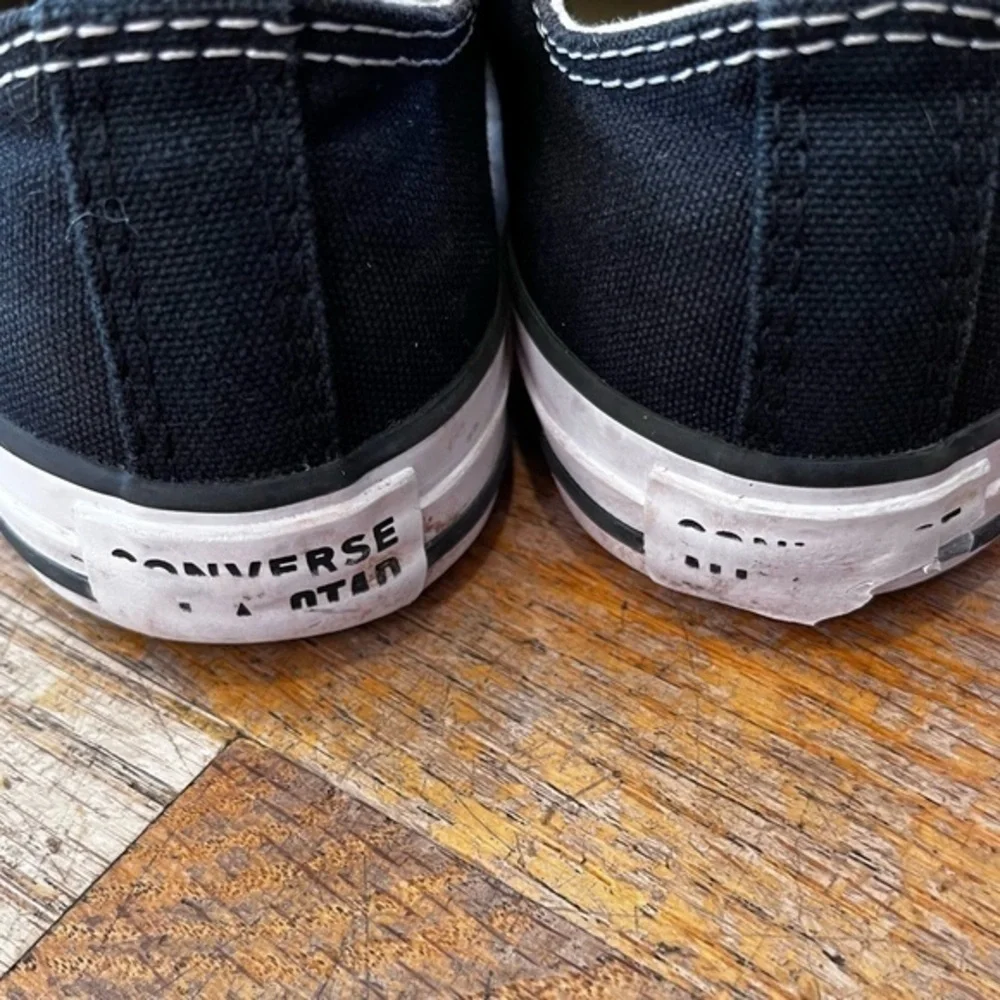 🍻🍕🍭CLOSEOUT: CONVERSE All-Star sneakers lace up black white unisex